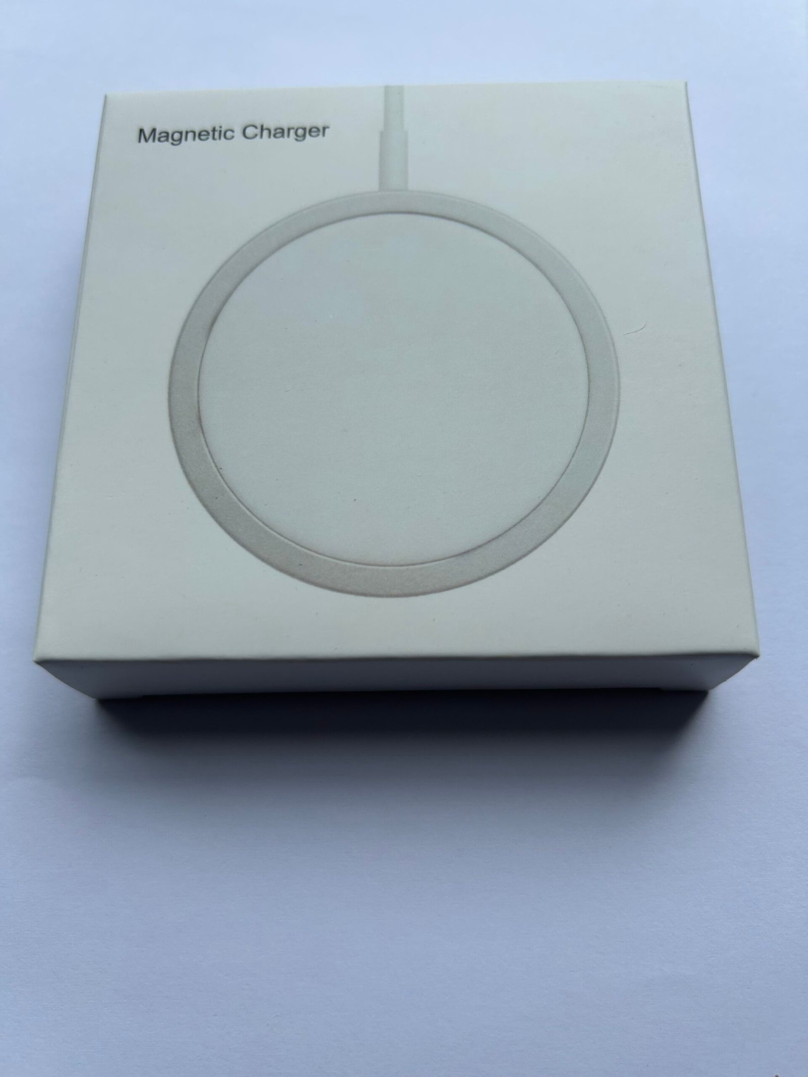 iPhone USB-C Wireless Magnetic Fast Charger Pad 15W Universal White Qi-Compatible - Image 9