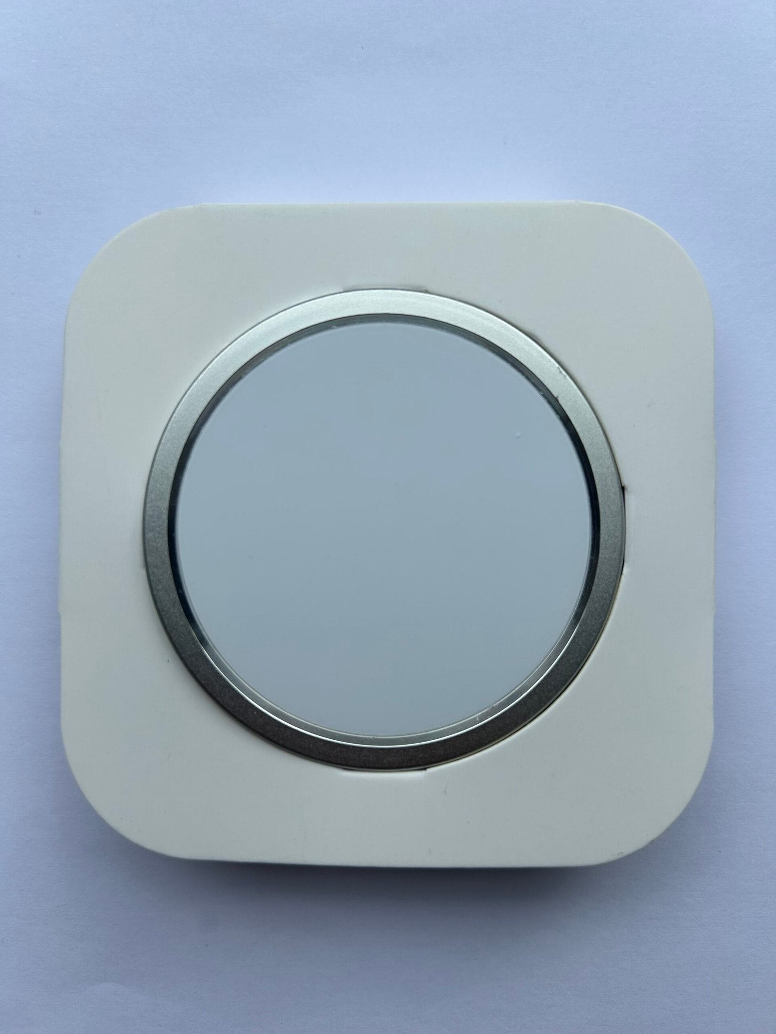 iPhone USB-C Wireless Magnetic Fast Charger Pad 15W Universal White Qi-Compatible - Image 11