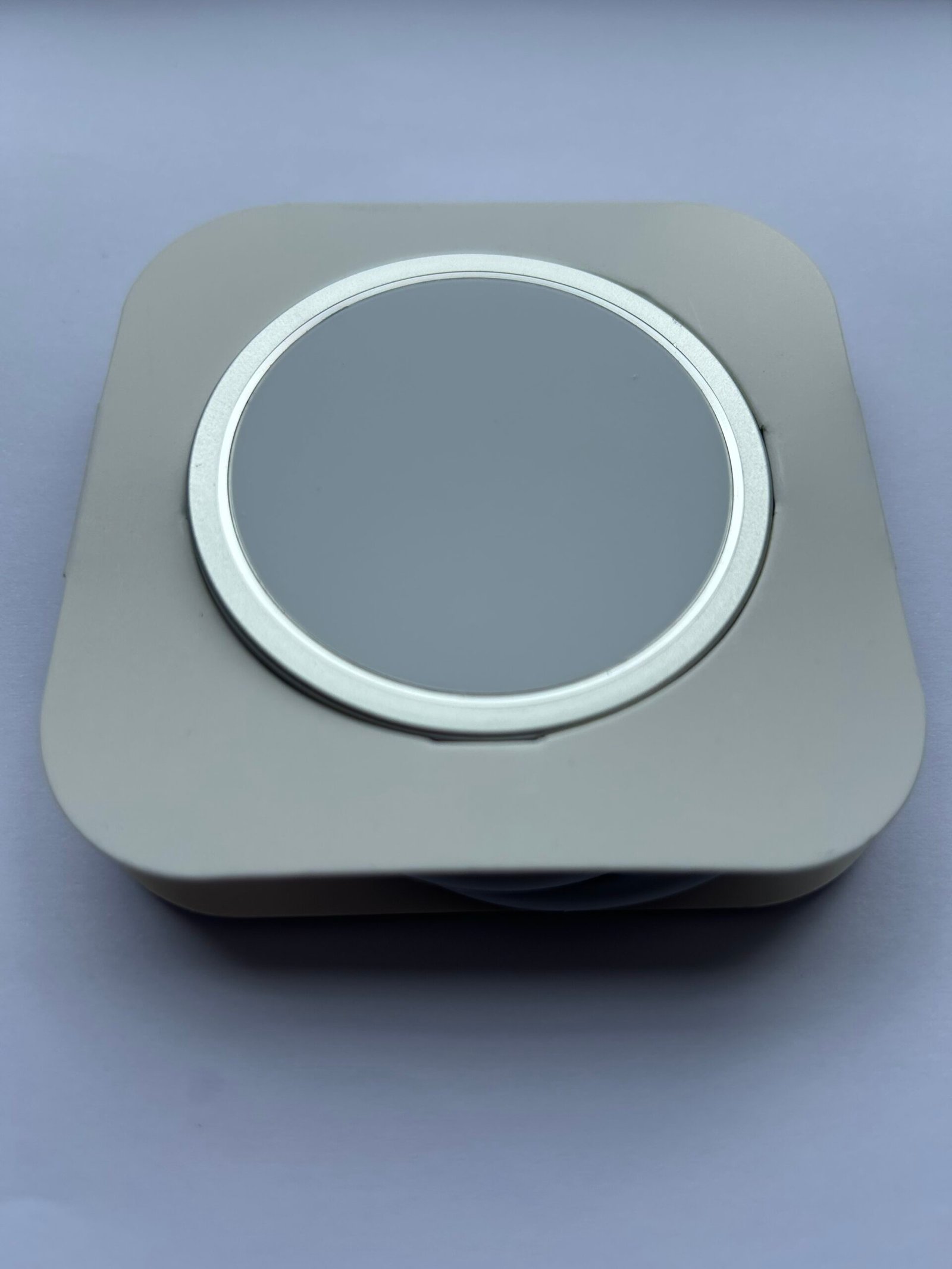 iPhone USB-C Wireless Magnetic Fast Charger Pad 15W Universal White Qi-Compatible - Image 10