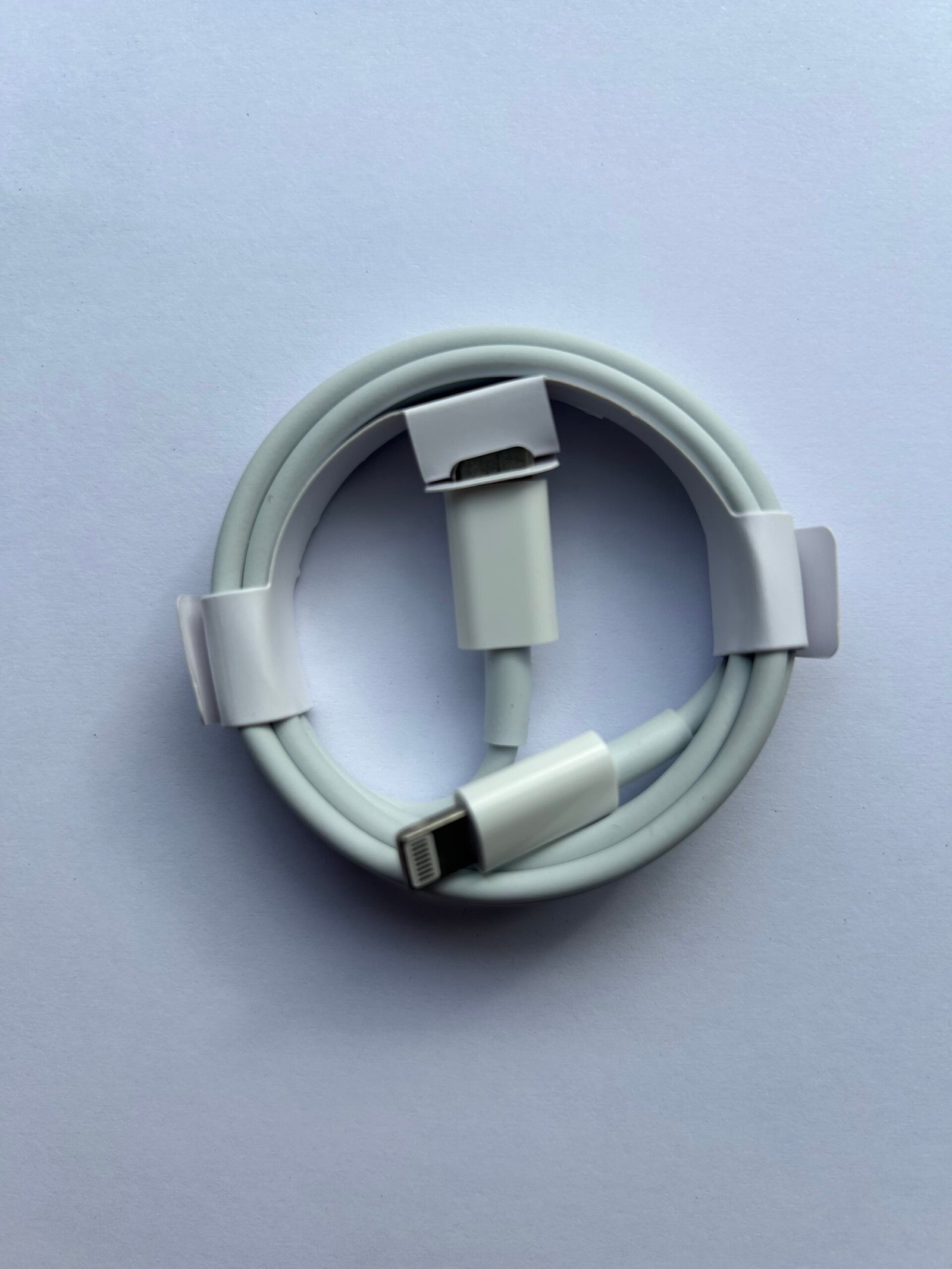 iPhone USB C to Lightning Charger Cable 2A White 1M - Image 2